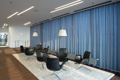 Gordijnsystemen, SG 5600, Colorama 2, Room shot "Styria Media Tower", Graz, Austria, Wave