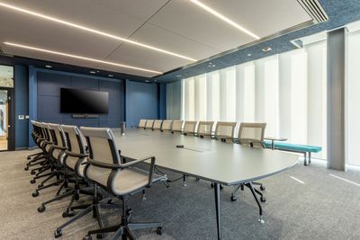 Rolgordijnsystemen, SG 4960, Versascreen 1-10%, Virgin Money, Glasgow, Scotland, United Kingdom