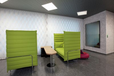 Vertical Blind Systems, SG 2810, Multi Visio, Raiffeisen, Schötz, Switzerland, Vertical Waves