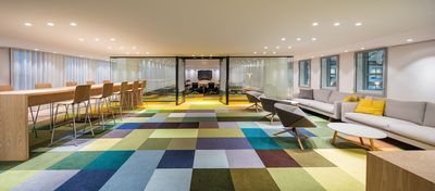 Gordijnsystemen, SG 5600, Colorama 1, Room shot "De Resident", The Hague, NL, Wave