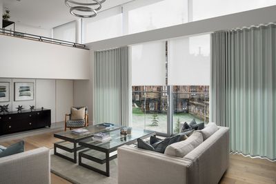 Gordijnsystemen, SG 5600, Colorama 2, The Crescent, Edinburgh, Scotland, UK
